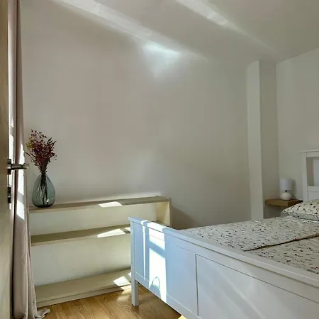 Počitniška hiša Hisa Rejmr With Private Parking