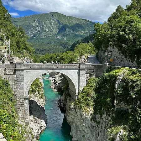 Počitniška hiša Hisa Rejmr With Private Parking *
