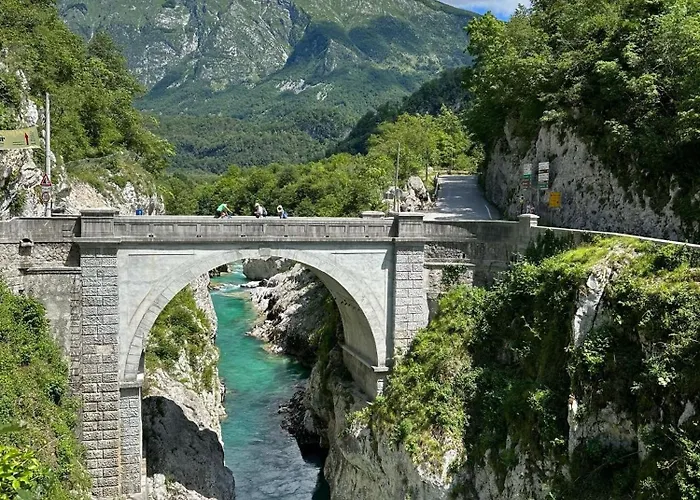 Casa de Férias Hisa Rejmr With Private Parking *